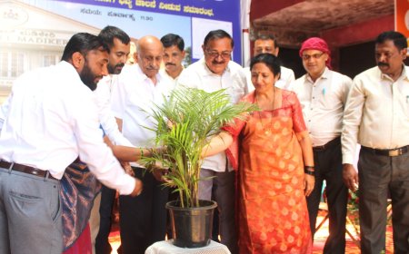 ಇತಿಹಾಸ ಪುಟ ಸೇರಿದ ಟೌನ್‍ಹಾಲ್: ಕಾವೇರಿ ಕಲಾಕ್ಷೇತ್ರ ನೂತನ ಕಲಾಭವನ ನಿರ್ಮಾಣಕ್ಕೆ ಡಾ.ಮಂತರ್ ಗೌಡ ಭೂಮಿಪೂಜೆ