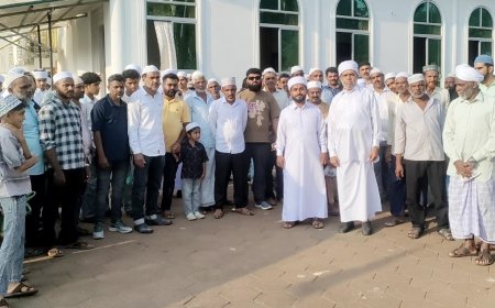 ಎಮ್ಮೆಮಾಡು  ಉರೂಸ್ ಪ್ರಯುಕ್ತ 'ಕೊಡಿ ತೂಕಲ್' ಕಾರ್ಯಕ್ರಮ