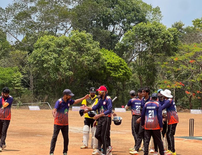 ಕೊಡವ ಲೆದರ್ ಬಾಲ್ ಕ್ರಿಕೆಟ್   ಲೀಗ್; ಕೂರ್ಗ್ ಟೈಟಾನ್ಸ್,  ಅಂಜಿಗೇರಿ ನಾಡ್ ಗೆ ಜಯ