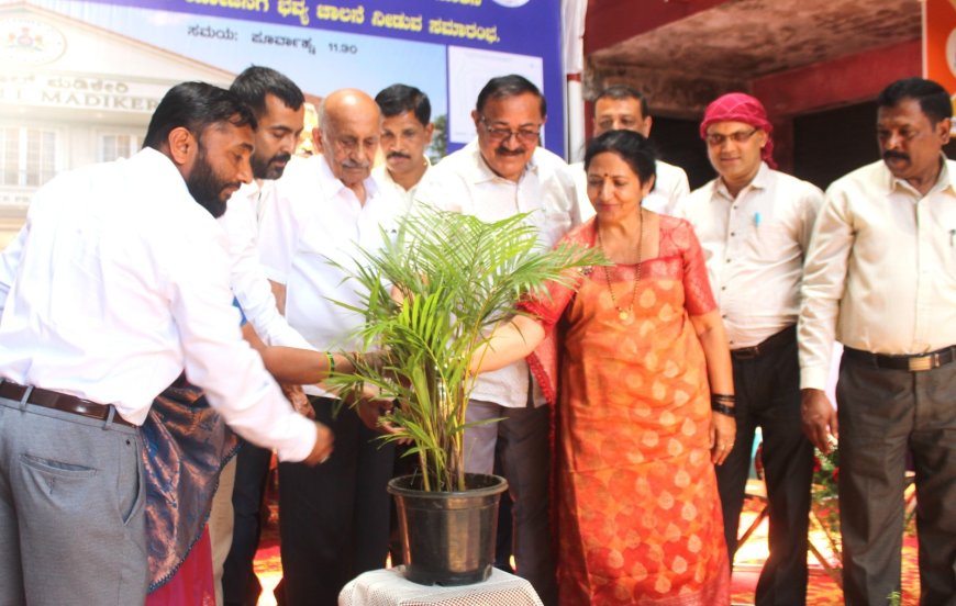 ಇತಿಹಾಸ ಪುಟ ಸೇರಿದ ಟೌನ್‍ಹಾಲ್: ಕಾವೇರಿ ಕಲಾಕ್ಷೇತ್ರ ನೂತನ ಕಲಾಭವನ ನಿರ್ಮಾಣಕ್ಕೆ ಡಾ.ಮಂತರ್ ಗೌಡ ಭೂಮಿಪೂಜೆ