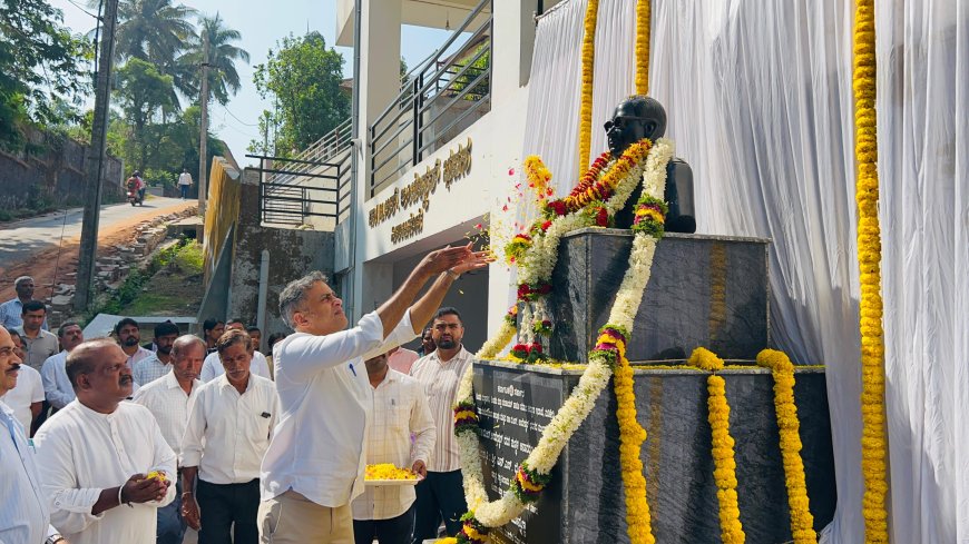 ವಿರಾಜಪೇಟೆ:ಅಂಬೇಡ್ಕರ್ ಜಯಂತಿ ಕಾರ್ಯಕ್ರಮದಲ್ಲಿ ಭಾಗವಹಿಸಿದ ಶಾಸಕ ಎಎಸ್ ಪೊನ್ನಣ್ಣ