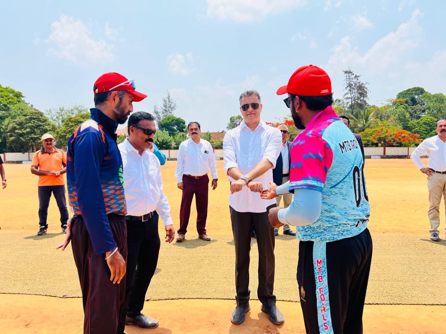 ಕೊಡವ ಲೆದರ್ ಬಾಲ್ ಫೈನಲ್ ಪಂದ್ಯಕ್ಕೆ ಶಾಸಕ ಎಎಸ್ ಪೊನ್ನಣ್ಣ ಚಾಲನೆ