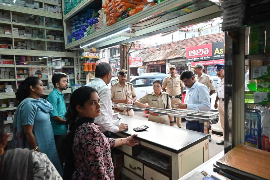 ಮಡಿಕೇರಿ:ಔಷಧಿ ಅಂಗಡಿಗಳಿಗೆ ಡಿಸಿ-ಎಸ್ಪಿ ಭೇಟಿ