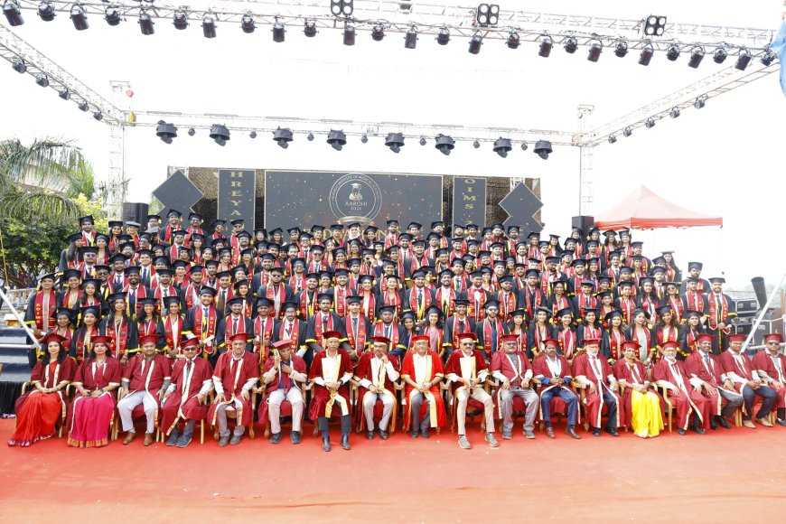 ಕೊಡಗು ವೈದ್ಯಕೀಯ ವಿಜ್ಞಾನಗಳ ಸಂಸ್ಥೆ ಮಡಿಕೇರಿಯಲ್ಲಿ  ಪದವಿ ಪ್ರದಾನ ಸಮಾರಂಭ