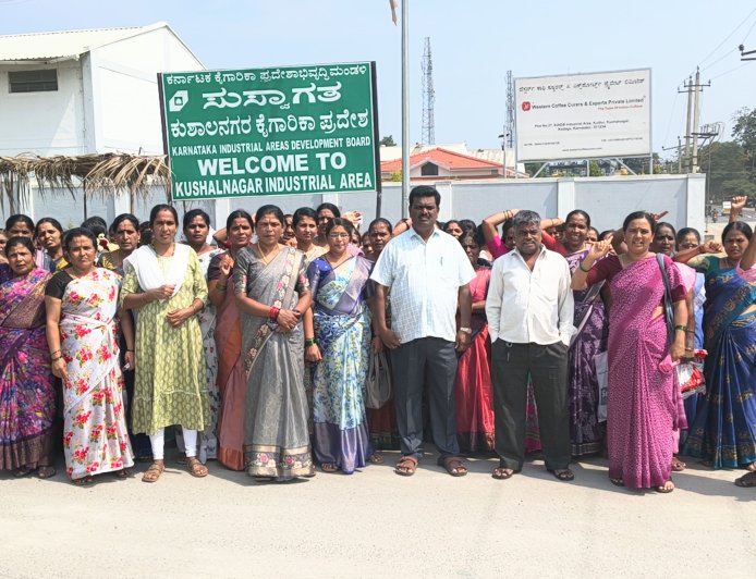 ಕೂಡ್ಲೂರು : ಕಾರ್ಮಿಕರ ಘಟಕದ ವತಿಯಿಂದ ಕಾರ್ಮಿಕ ದಿನಾಚರಣೆ