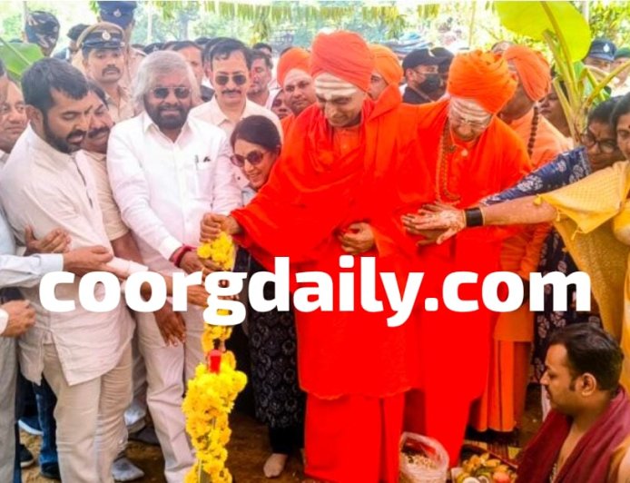 ದುಬಾರೆಯಲ್ಲಿ ನೂತನ ತೂಗುಸೇತುವೆ ಕಾಮಗಾರಿಗೆ ಅರಣ್ಯ ಸಚಿವ ಈಶ್ವರ ಖಂಡ್ರೆ ಚಾಲನೆ