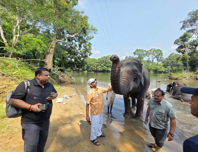ದುಬಾರೆ  ಸಾಕಾನೆ ಶಿಬಿರಕ್ಕೆ ಜಾರ್ಖಂಡ್ ಮುಖ್ಯಮಂತ್ರಿ ಹೇಮಂತ್ ಸೊರೇನ್ ಭೇಟಿ