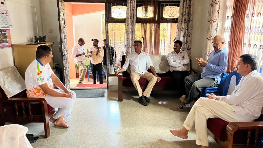 ಒಲಂಪಿಯನ್ ಎ.ಬಿ.ಸುಬ್ಬಯ್ಯ ನಿವಾಸಕ್ಕೆ ಎ.ಎಸ್.ಪೊನ್ನಣ್ಣ ಭೇಟಿ