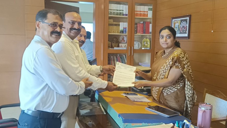 ಆನ್ ಲೈನ್  ಔಷಧಿ ವಹಿವಾಟು ವಿರೋಧಿಸಿ ಕೊಡಗಿನಾದ್ಯಂತ ಔಷಧಿ ಅಂಗಡಿಗಳ ಬಂದ್ ಯಶಸ್ವಿ;  ಪ್ರದಾನಿಗಳಿಗೆ ಜಿಲ್ಲಾಡಳಿತದ ಮೂಲಕ ಮನವಿ ಸಲ್ಲಿಕೆ