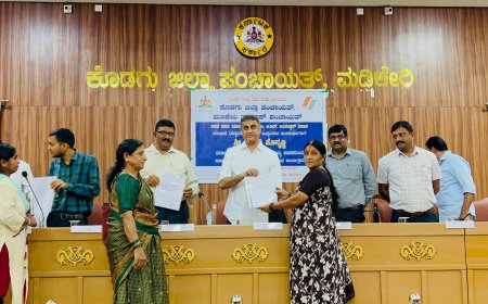 ಫಲಾನುಭವಿಗಳಿಗೆ ಮನೆ ನಿರ್ಮಿಸಲು, ಕಾಮಗಾರಿ ಆದೇಶ ಪತ್ರ ವಿತರಿಸಿದ ಶಾಸಕ ಎಎಸ್ ಪೊನ್ನಣ್ಣ