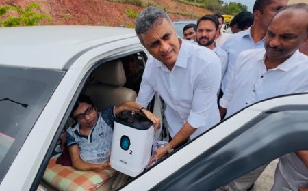 ಉಸಿರಾಟಕ್ಕೆ ನೆರವಾಗುವ ಆಕ್ಸಿಜೆನ್  ಕಾನ್ಸನ್ಂಟ್ರೇಟ್  ವಿತರಿಸಿದ ಶಾಸಕ ಪೊನ್ನಣ್ಣ