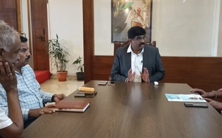 ನೀಟ್ ಯುಜಿ ಮರುಪರೀಕ್ಷೆ ಸಿದ್ಧತೆ ಬಗ್ಗೆ ಮಾಹಿತಿ ಪಡೆದ ಜಿಲ್ಲಾಧಿಕಾರಿ