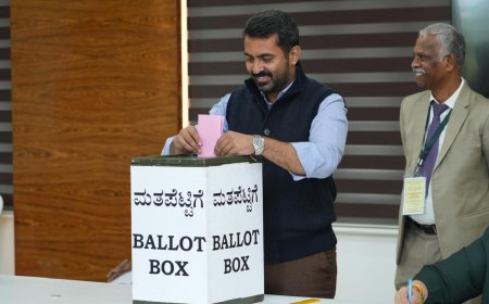 ವಿಧಾನ ಪರಿಷತ್ ಚುನಾವಣೆ: ಮತ ಚಲಾಯಿಸಿದ ಶಾಸಕ ಡಾ. ಮಂತರ್ ಗೌಡ