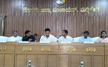 ಜಿಲ್ಲಾ ಅಭಿವೃದ್ಧಿ ಮತ್ತು ಸಮನ್ವಯ ಸಮಿತಿ ಸಭೆ: ಕೇಂದ್ರ ಸರ್ಕಾರದ ಹಲವು ಯೋಜನಾ ಕಾರ್ಯಕ್ರಮ ಪರಿಣಾಮಕಾರಿಯಾಗಿ ತಲುಪಿಸಿ ಯದುವೀರ್ ಕೃಷ್ಣದತ್ತ ಚಾಮರಾಜ ಒಡೆಯರ್