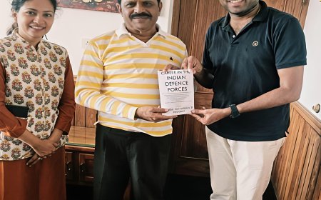 ಕೆರಿಯರ್ ಇನ್ ‌ದ ಇಂಡಿಯನ್ ಡಿಫೆನ್ಸ್ ಫೋರ್ಸ್' ಕೃತಿ ಅರ್ಪಣೆ