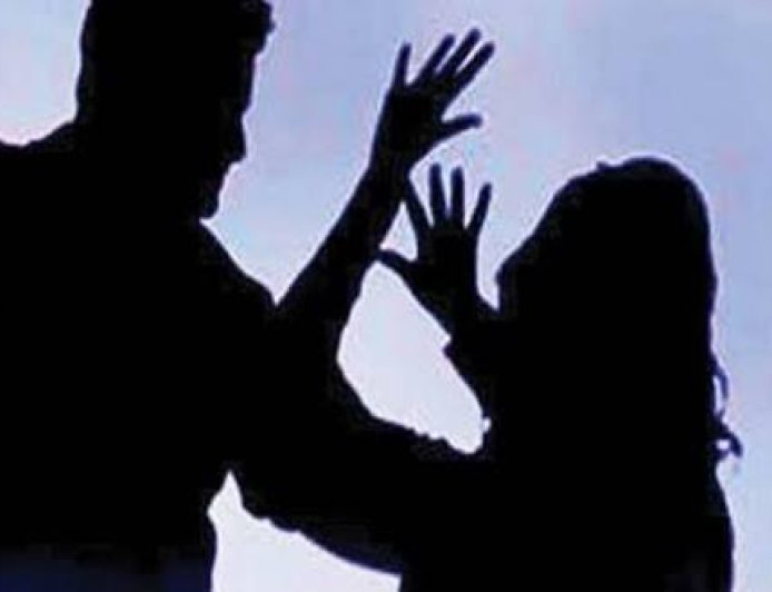 ಸಿದ್ದಾಪುರ:ಮದ್ಯದ ಅಮಲಿನಲ್ಲಿ ಪತ್ನಿ,ಹಾಗೂ ಅತ್ತೆಯ ಮೇಲೆ‌ ಹಲ್ಲೆ