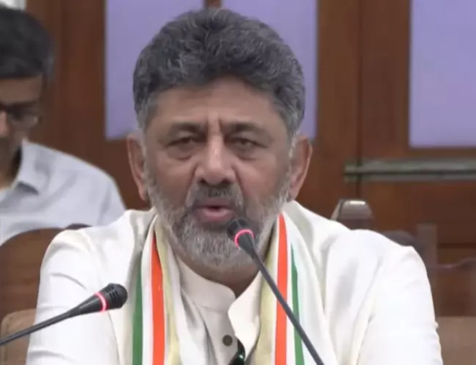 ಶಾಲಾ-ಕಾಲೇಜು ವಿದ್ಯಾರ್ಥಿಗಳಿಗೆ ಉಚಿತ ಬಸ್ ಪಾಸ್ ಘೋಷಿಸಿದ ನೂತನ ಮುಖ್ಯಮಂತ್ರಿ ಡಿಕೆ ಶಿವಕುಮಾರ್