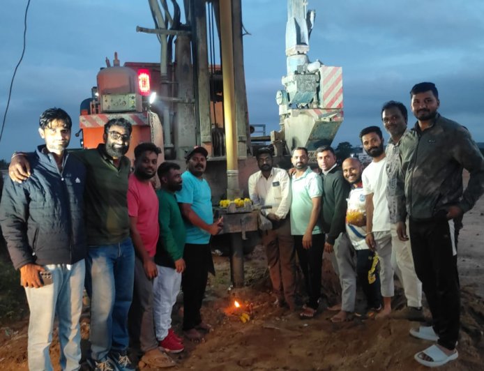 ಕುಶಾಲನಗರ ಗುಂಡೂರಾವ್ ಕ್ರೀಡಾಂಗಣಕ್ಕೆ ' ಕೊಳವೆ ಬಾವಿ ' ವ್ಯವಸ್ಥೆ