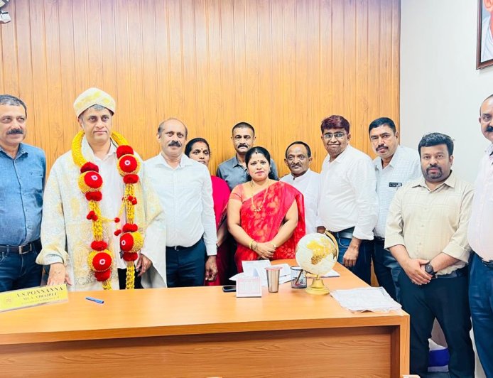 ಶಾಸಕ ಎ.ಎಸ್  ಪೊನ್ನಣ್ಣಗೆ ಶಿಕ್ಷಕರ ಸಂಘದ ನೂತನ ಪದಾಧಿಕಾರಿಗಳಿಂದ ಸನ್ಮಾನ