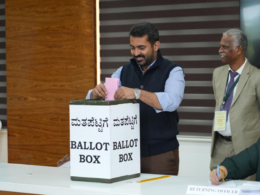 ವಿಧಾನ ಪರಿಷತ್ ಚುನಾವಣೆ: ಮತ ಚಲಾಯಿಸಿದ ಶಾಸಕ ಡಾ. ಮಂತರ್ ಗೌಡ