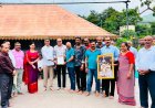 ಪವಿತ್ರ ಶ್ರೀ ಪಾಡಿ ಇಗ್ಗುತಪ್ಪ ಸನ್ನಿಧಿಯಲ್ಲಿ 2027 ನೇ ಸಾಲಿನ ಆತಿಥೇಯ ಅಜ್ಜಿಕುಟ್ಟಿರ ಕುಟುಂಬಸ್ಥರಿಗೆ ಆಯೋಜನೆಯ ಹಕ್ಕನ್ನು ಹಸ್ತಾಂತರಿಸಿದ ಕೊಡವ ಹಾಕಿ ಅಕಾಡಮಿ