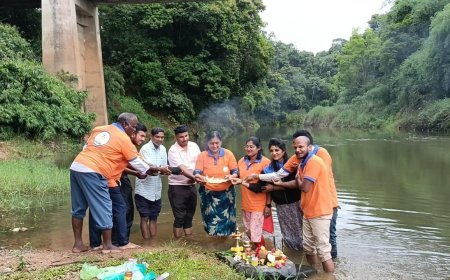 ಹುಣ್ಣಿಮೆಯ ಅಂಗವಾಗಿ ನಾಪೋಕ್ಲುವಿನಲ್ಲಿ ಜೀವನದಿ ಕಾವೇರಿಗೆ ಶ್ರೀ ಕ್ಷೇತ್ರಧರ್ಮಸ್ಥಳ ಸಂಘದಿಂದ ಮಹಾ ಆರತಿ ಕಾರ್ಯಕ್ರಮ