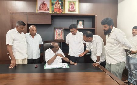 ಕೊಡಗು ಜೆಡಿಎಸ್‌ಗೆ ಶೀಘ್ರದಲ್ಲೇ ಜಿಲ್ಲಾಧ್ಯಕ್ಷರ ನೇಮಕ: ಕುಮಾರಸ್ವಾಮಿ ಭೇಟಿ ಮಾಡಿದ ತಾಲ್ಲೂಕು ಅಧ್ಯಕ್ಷರ ನಿಯೋಗ