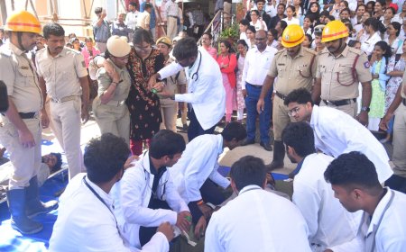 ಅಗ್ನಿ ಅವಘಡ ಸಂಭವಿಸಿದಲ್ಲಿ ವಹಿಸಬೇಕಾದ ಮುನ್ನೆಚ್ಚರಿಕಾ ಕ್ರಮಗಳ ಕುರಿತು  ಜಾಗೃತಿಯ ಅಣಕು ಪ್ರದರ್ಶನ