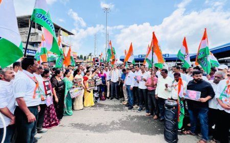ನೀಟ್ ಪತ್ರಿಕೆ ಸೋರಿಕೆ : ಪೊನ್ನಂಪೇಟೆ ಬ್ಲಾಕ್ ಕಾಂಗ್ರೆಸ್ ನೇತೃತ್ವದಲ್ಲಿ ಬೃಹತ್ ಪ್ರತಿಭಟನೆ