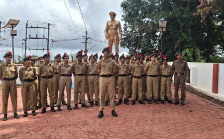 ಕೊಡಗು ವಿದ್ಯಾಲಯದ ಎನ್.ಸಿ.ಸಿ. ಕೆಡೆಟ್‌ಗಳಿಂದ ಪ್ರತಿಮೆ ಸ್ವಚ್ಛತೆ