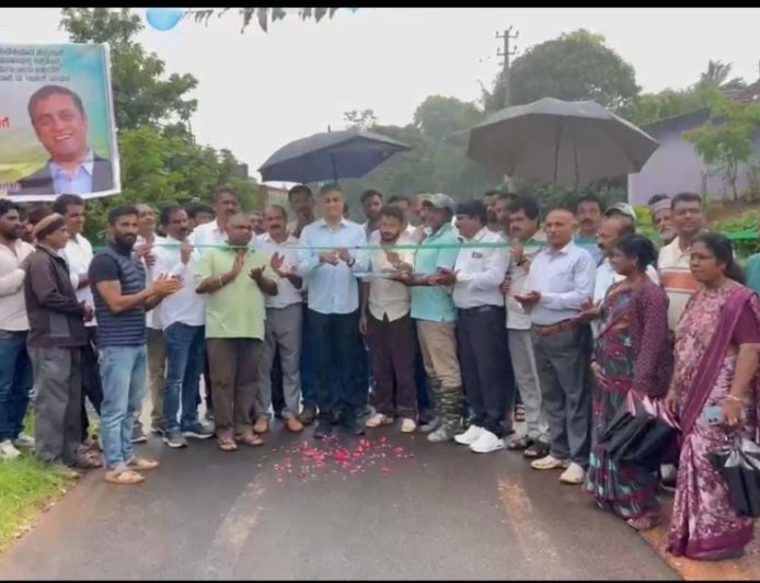 ಚೆಟ್ಟಿಮಾನಿ, ಕುಂದಚೇರಿ, ಕಾನಕಂಡಿ ರಸ್ತೆ ಉದ್ಘಾಟಿಸಿದ ಶಾಸಕ ಎಎಸ್ ಪೊನ್ನಣ್ಣ