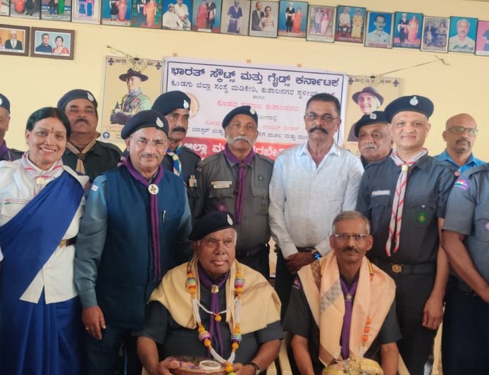 ಸ್ಕೌಟ್ಸ್,ಗೈಡ್ಸ್ ನ ಮುಖ್ಯ ಆಯುಕ್ತ ಪಿಜಿಆರ್ ಸಿಂಧ್ಯ, ಸಹಾಯಕ ಆಯುಕ್ತ ಬಿ.ಕೆ.ಬಸವರಾಜ್ ಅವರಿಗೆ ಸನ್ಮಾನ
