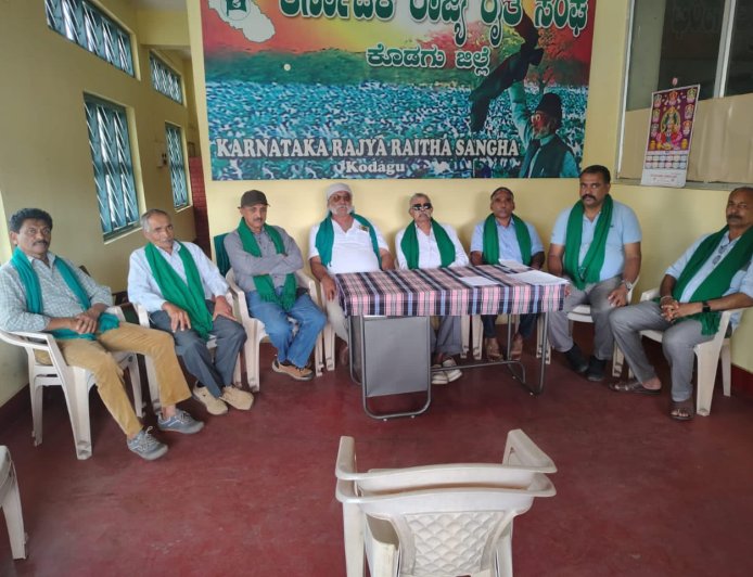 ಕೊಡಗು ಬಂದ್ ನಿರ್ಧಾರ : ರೈತ ಸಂಘದ ಪೂರ್ವಭಾವಿ ಸಭೆ