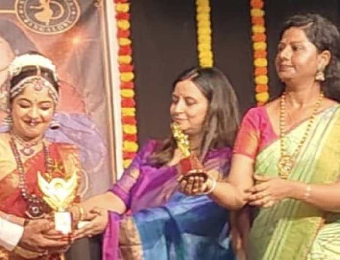 ಅಖಿಲ ಭಾರತ ನೃತ್ಯ ಸ್ಪರ್ಧೆಯ ಸೀಸನ್ 9ರಲ್ಲಿ ಭರತನಾಟ್ಯ ವಿಭಾಗದಲ್ಲಿ ಗೋಣಿಕೊಪ್ಪದ  ಸುರಕ್ಷಾ ಪ್ರಥಮ