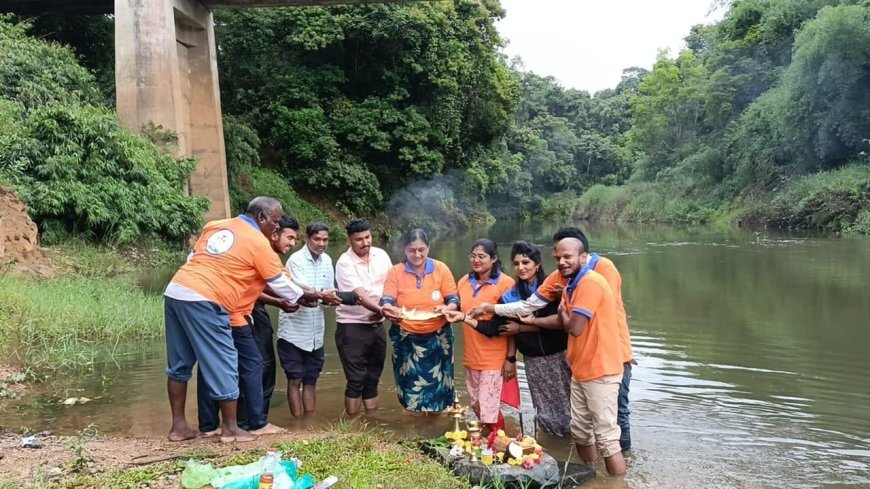 ಹುಣ್ಣಿಮೆಯ ಅಂಗವಾಗಿ ನಾಪೋಕ್ಲುವಿನಲ್ಲಿ ಜೀವನದಿ ಕಾವೇರಿಗೆ ಶ್ರೀ ಕ್ಷೇತ್ರಧರ್ಮಸ್ಥಳ ಸಂಘದಿಂದ ಮಹಾ ಆರತಿ ಕಾರ್ಯಕ್ರಮ