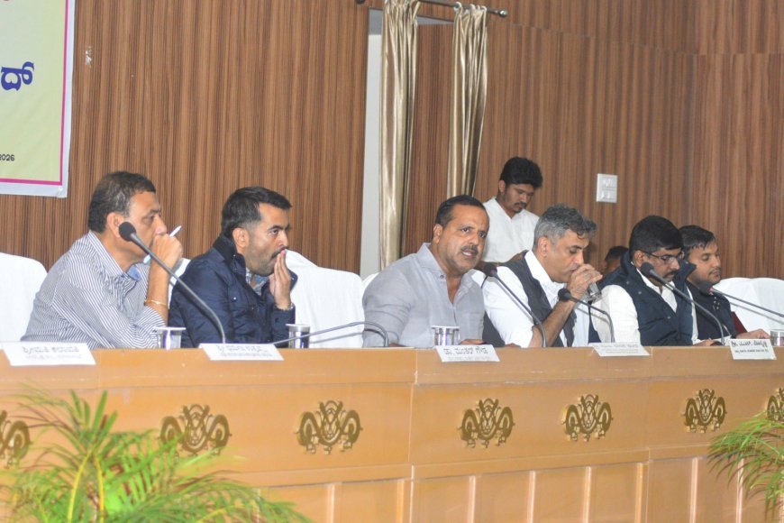 ಅತಿವೃಷ್ಟಿ ಮತ್ತು ಅನಾವೃಷ್ಟಿ ಎದುರಿಸಲು ಸಜ್ಜಾಗಿ : ಯು.ಟಿ. ಖಾದರ್: ಪ್ರಾಕೃತಿಕ ವಿಕೋಪ ನಿರ್ವಹಣೆ ಕುರಿತು ಮಾಹಿತಿ ಪಡೆದ ಸಚಿವರು