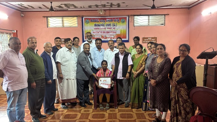 ಲೇಖಕರ, ಕಲಾವಿದರ ಬಳಗದ ವತಿಯಿಂದ ನಿಡ್ತ ಪ್ರೌಢಶಾಲೆಯ ವಿದ್ಯಾರ್ಥಿನಿ‌ ಪೂರ್ವಿಕಳಿಗೆ ಟಿ.ಪಿ.ರಮೇಶ್ ದತ್ತಿ ಪ್ರಶಸ್ತಿ ಪ್ರದಾನ
