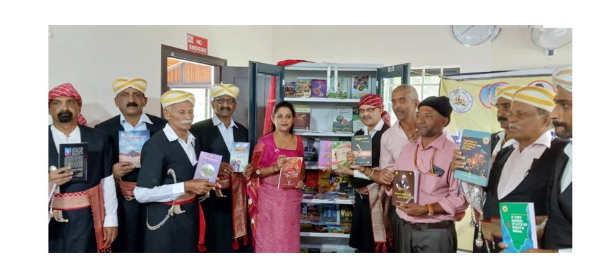 ಕರ್ನಾಟಕ ಕೊಡವ ಸಾಹಿತ್ಯ ಅಕಾಡೆಮಿ ಬೈರಂಬಾಡದ ಹಾಲುಗುಂದ ಫಾರ್ಮರ್ಸ್ ಫ್ಯಾಮಿಲಿ ಕ್ಲಬ್‌ನಲ್ಲಿ 13ನೇ ಕೊಡವ ಪುಸ್ತಕ ಪತ್ತಾಯ