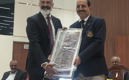 ಮಾಳೆಯಂಡ ಅರುಣ್ ಪೂವಯ್ಯ ಅವರಿಗೆ ನಾಲ್ನಾಡ್ ಕೊಡವ ಕೂಟದ ವತಿಯಿಂದ ಸನ್ಮಾನ