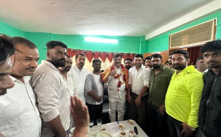 ಕುಶಾಲನಗರದಲ್ಲಿ ನೂತನ ಸಚಿವ ಪಿ.ಎಂ ನರೇಂದ್ರ ಸ್ವಾಮಿ ಅವರನ್ನು ಭೇಟಿ ಮಾಡಿದ ಯುವ ಕಾಂಗ್ರೆಸ್