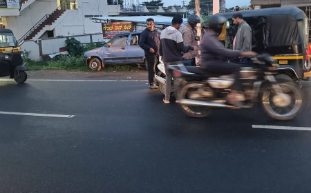 ಕುಶಾಲನಗರ :ರಸ್ತೆಯಲ್ಲಿ ವಿರುದ್ಧ ದಿಕ್ಕಿಗೆ ವಾಹನಗಳ ಸಂಚಾರ: ಆಟೋ ರಿಕ್ಷಾ ಮತ್ತು ಸ್ಕೂಟಿ ನಡುವೆ ಅಪಘಾತ
