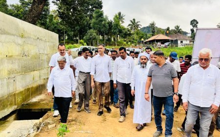 ಶಾದಿಮಹಲ್ ಕಾಮಗಾರಿ ಪರಿಶೀಲನೆ ನಡೆಸಿದ ಶಾಸಕ ಎಎಸ್ ಪೊನ್ನಣ್ಣ