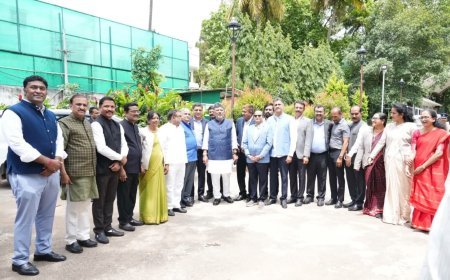 ಮುಖ್ಯಮಂತ್ರಿ ಡಿಕೆ ಶಿವಕುಮಾರ್ ಹಾಗೂ ಎಎಸ್ ಪೊನ್ನಣ್ಣ ಅವರನ್ನು ಭೇಟಿ ಮಾಡಿದ ಬಾರ್ ಕೌನ್ಸಿಲ್ ಸದಸ್ಯರು