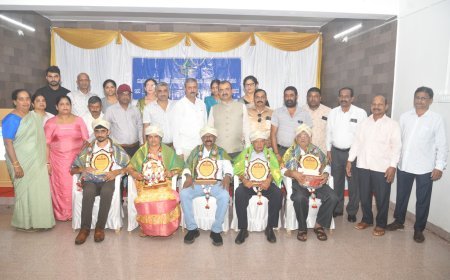 ಮಡಿಕೇರಿ ಪಿಎಲ್‌ಡಿ ಬ್ಯಾಂಕ್‌ಗೆ 63ನೇ ವಾರ್ಷಿಕ ಮಹಾಸಭೆ : ಐವರು ಪ್ರಗತಿಪರ ರೈತರಿಗೆ ಸನ್ಮಾನ
