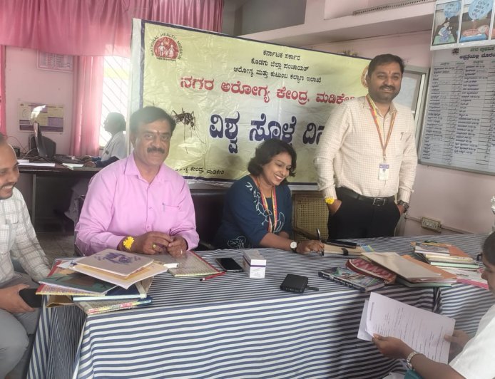 ಮಡಿಕೇರಿ ನಗರ ಆರೋಗ್ಯ ಕೇಂದ್ರದಲ್ಲಿ ವಿಶ್ವ ಸೊಳ್ಳೆ ದಿನ ಆಚರಣೆ: ಪರಿಸರ ಸ್ವಚ್ಛತೆಗೆ ಆದ್ಯತೆ ನೀಡಿ ಡಾ. ಸುನಿಲ್