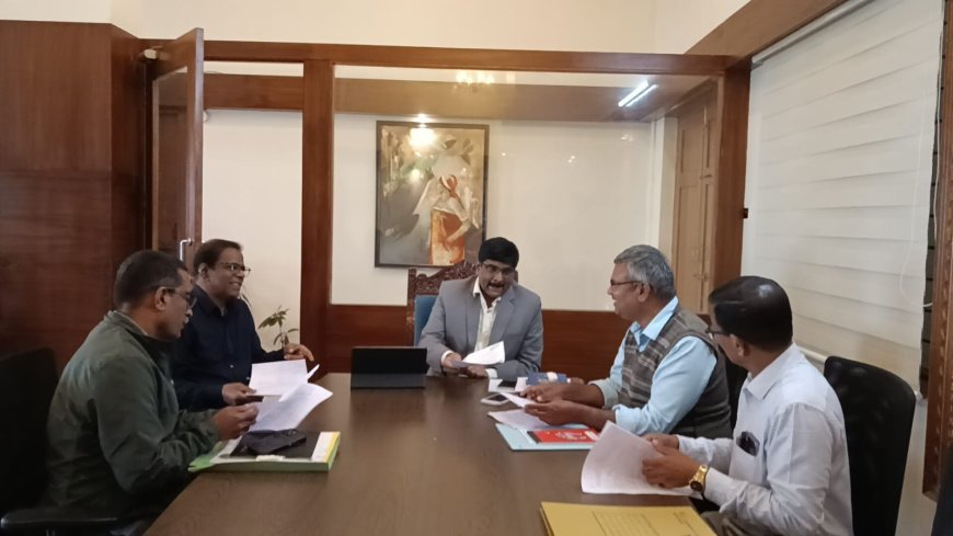 ಗಾಂಧಿ ಜಯಂತಿ ಪ್ರಯುಕ್ತ ‘ಬಾಪೂಜಿ ಪ್ರಬಂಧ ಸ್ಪರ್ಧೆ’: ಸೆ.08 ರೊಳಗೆ ಪ್ರಬಂಧ ಸ್ಪರ್ಧೆ ಏರ್ಪಡಿಸಲು ಜಿಲ್ಲಾಧಿಕಾರಿ ಸೋಮಶೇಖರ್ ಸೂಚನೆ