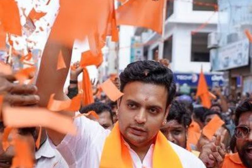 ಯದುವೀರ್ ಶ್ರೀ ಕೃಷ್ಣದತ್ತ ಚಾಮರಾಜ ಒಡೆಯರ್ ಕೊಡಗು-ಮೈಸೂರು ಲೋಕಸಭಾ ಕ್ಷೇತ್ರದ ಸಂಸದನಾಗಿ ಗೆಲುವು ಸಾಧಿಸಿ ಜೂನ್ 04 (ಇಂದಿಗೆ) ಒಂದು ವರ್ಷ ಪೂರ್ಣಗೊಂಡಿದೆ! ಕಳೆದ ಒಂದು ವರ್ಷದಲ್ಲಿ ಯದುವೀರ್ ಒಡೆಯರ್ ಅವರ ಕಾರ್ಯವೈಖರಿ,ಜನರೊಂದಿಗಿನ ಸ್ಪಂದನೆ,ಆಡಳಿತ ಬಗ್ಗೆ ಕೂರ್ಗ್ ಡೈಲಿ ಪೋಲಿಂಗ್ ನಲ್ಲಿ ವೋಟ್ ಮಾಡಿ